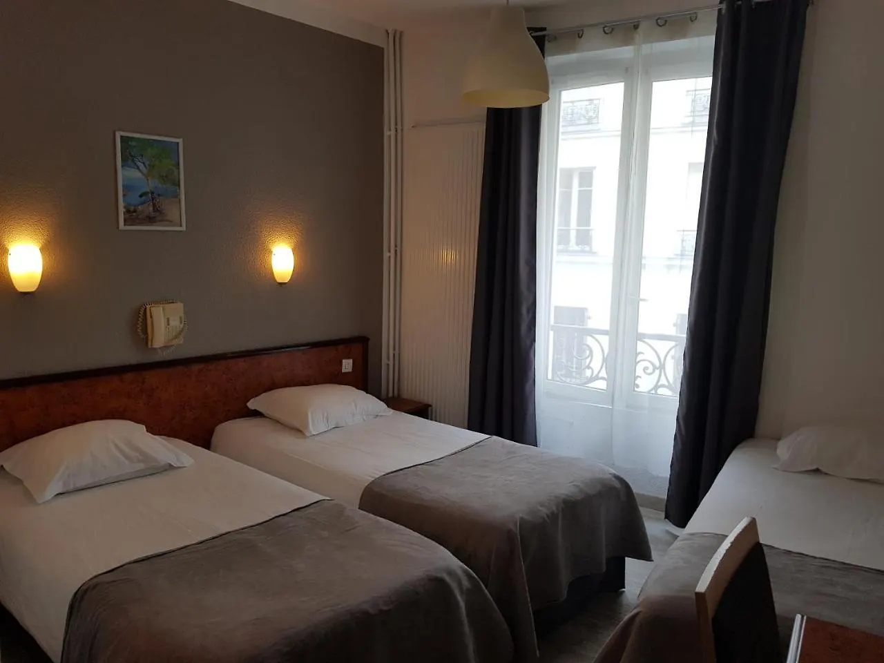 Hotel Le Saint-Hubert - Gare De Lyon Bastille  Paris