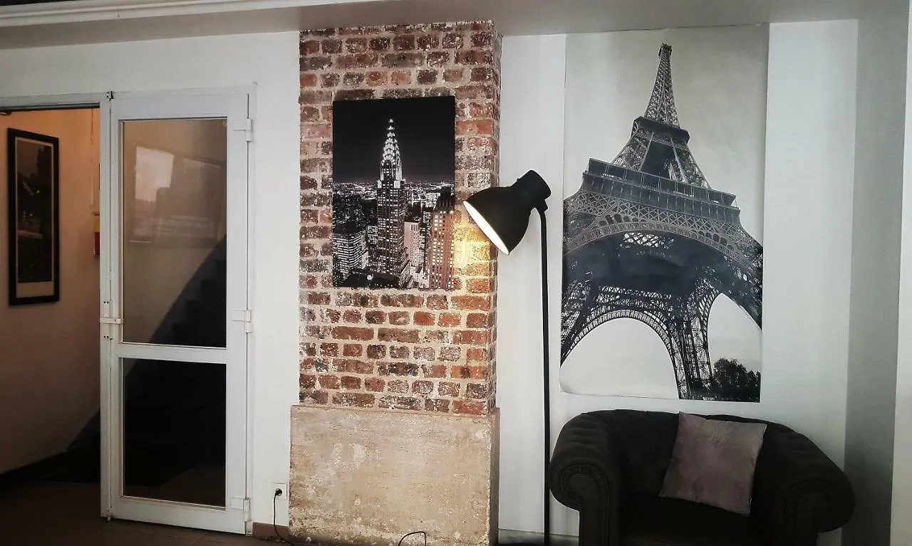 Hotel Le Saint-Hubert - Gare De Lyon Bastille