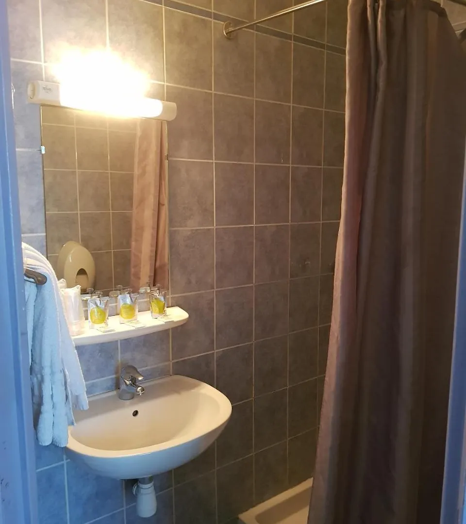 Hotel Le Saint-Hubert - Gare De Lyon Bastille Paris